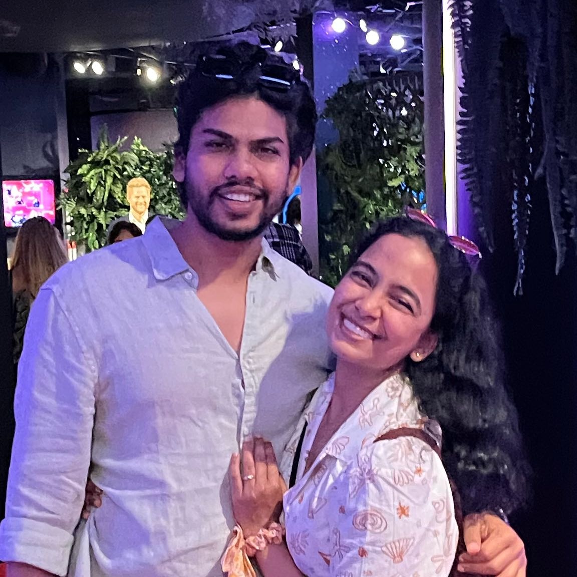 Dee & Sasi